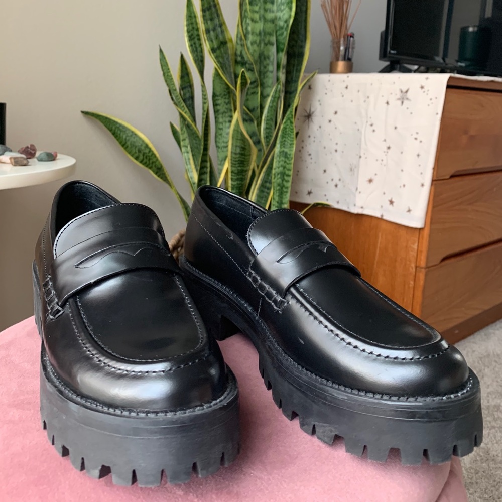 Steve Madden Lawrence Loafer